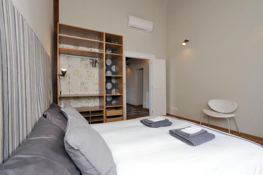 Trastevere Design Apartment ローマ 部屋 写真