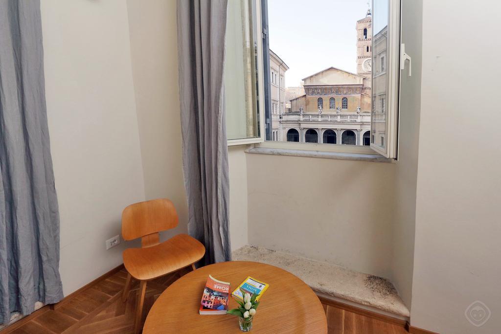 Trastevere Design Apartment ローマ エクステリア 写真