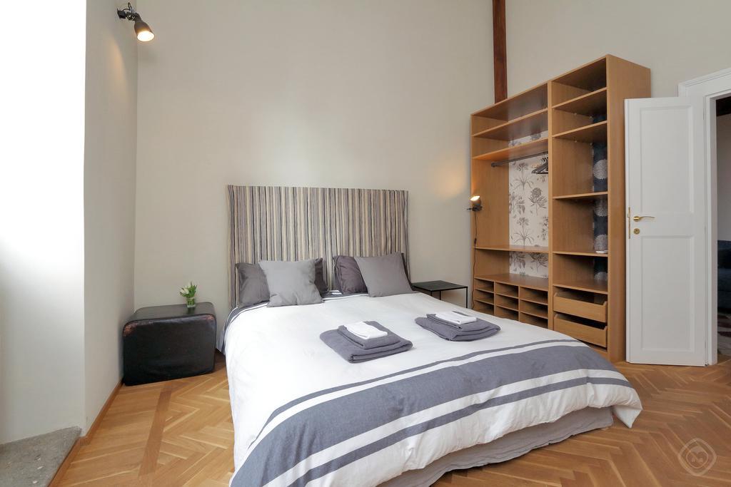 Trastevere Design Apartment ローマ 部屋 写真